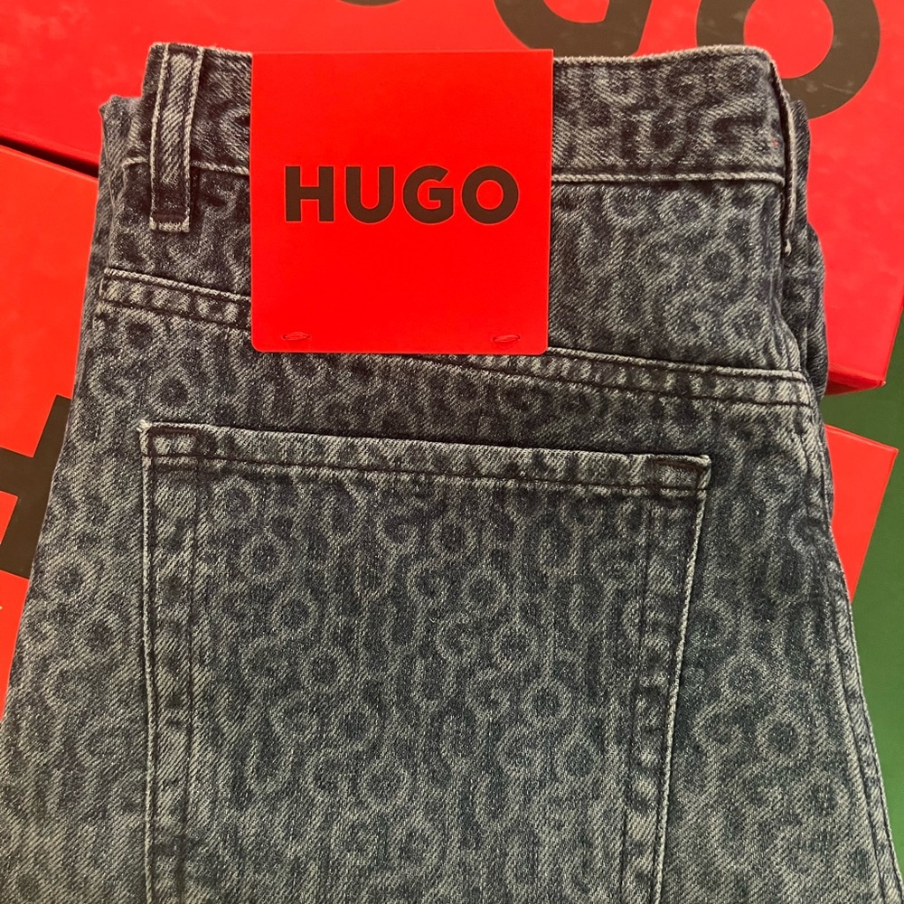 Hugo jeans (tapered fit)